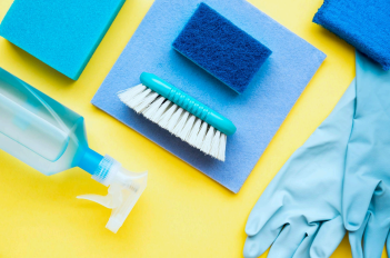 Certyfikowane i bezpieczne środki czystości używane przez Clean INN – chemia przyjazna dla domowników